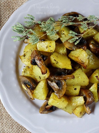 [30019] Patate e funghi champignon